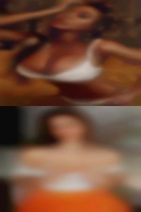 Demanding women seeking horny women.